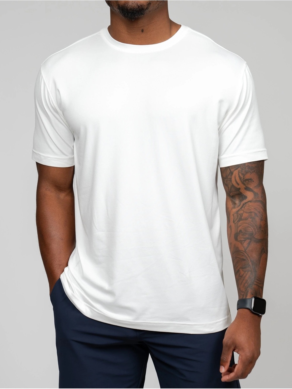 All In Motion Solid White Crewneck Short Sleeve Athletic T-Shirt